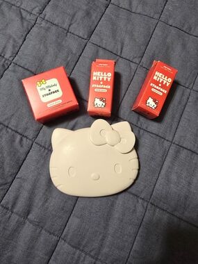 STARFACE Hello Kitty NIB